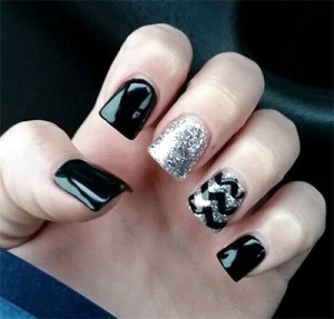 15+ Black & Silver Gel Nail Art Designs & Ideas 2016 | Fabulous Nail ...