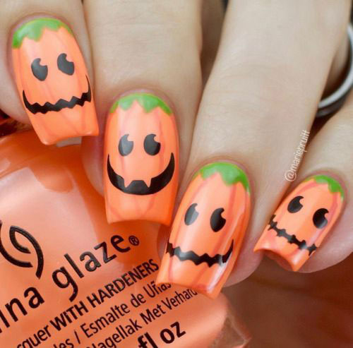 Halloween-Pumpkin-Face-Nail-Art-Designs-2020-Pumpkin-Nails-8