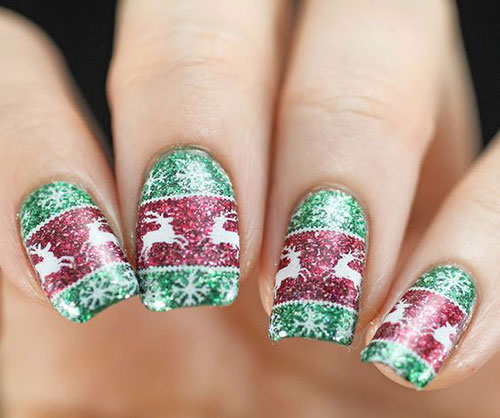 Ugly-Christmas-Sweater-Nail-Art-Is-A-New-Worth-Trying-Trend-2021-13