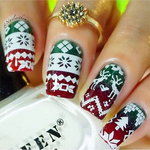 Ugly-Christmas-Sweater-Nail-Art-Is-A-New-Worth-Trying-Trend-2021-4