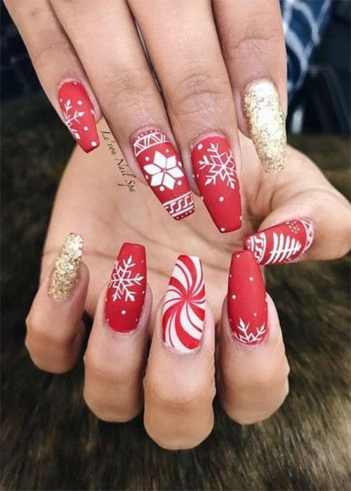 Ugly-Christmas-Sweater-Nail-Art-Is-A-New-Worth-Trying-Trend-2021-8