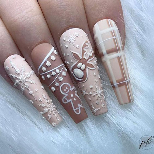 Winter-Christmas-Coffin-Nail-Art-Designs-Perfect-For-The-Holidays-2021-18