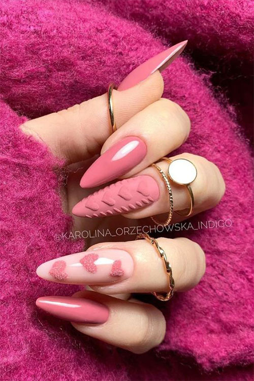 Pink-Valentine’s-Day-Nails-With-A-Heart-Designs-2022-12