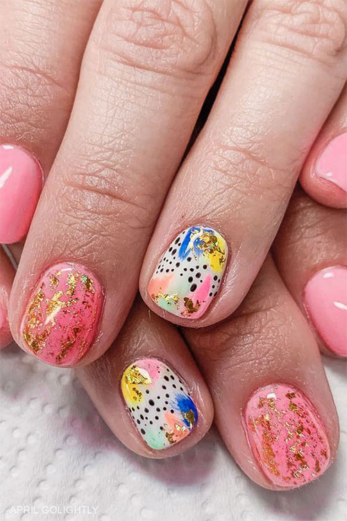 15-Eye-Catching-Spring-Abstract-Nail-Art-Ideas-2022-10