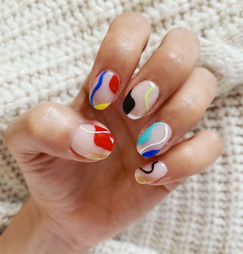 15-Eye-Catching-Spring-Abstract-Nail-Art-Ideas-2022-4