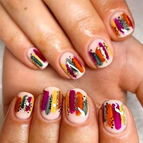 15-Eye-Catching-Spring-Abstract-Nail-Art-Ideas-2022-6