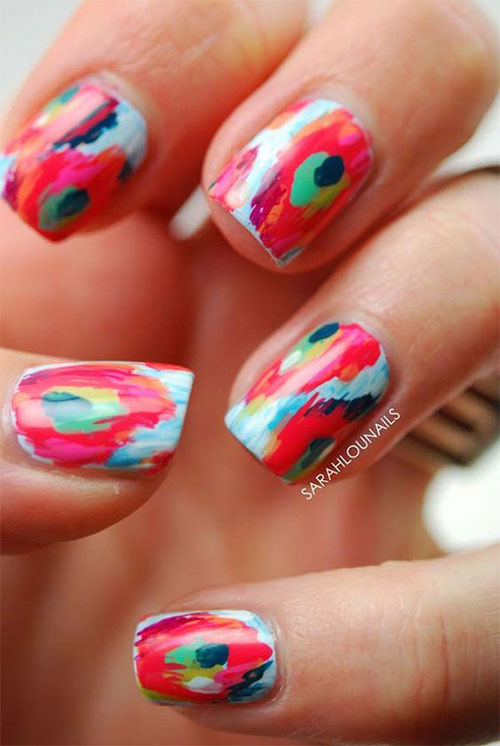 15-Eye-Catching-Spring-Abstract-Nail-Art-Ideas-2022-9