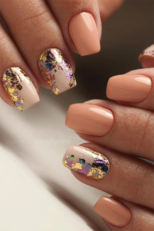 18-Incredible-Foil-Nail-Art-Designs-2022-That-Are-Mind-Blowing-9