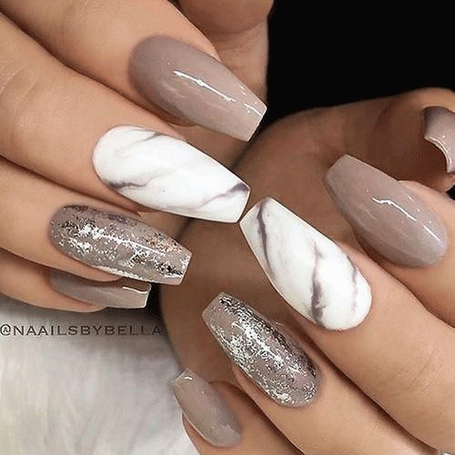 18-Trendy-Marble-Nail-Designs-That-Would-Be-Perfect-For-Summer-2022-1