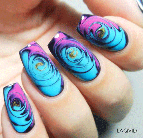 18-Trendy-Marble-Nail-Designs-That-Would-Be-Perfect-For-Summer-2022-13