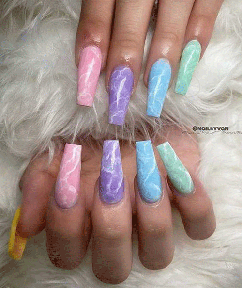 18-Trendy-Marble-Nail-Designs-That-Would-Be-Perfect-For-Summer-2022-8