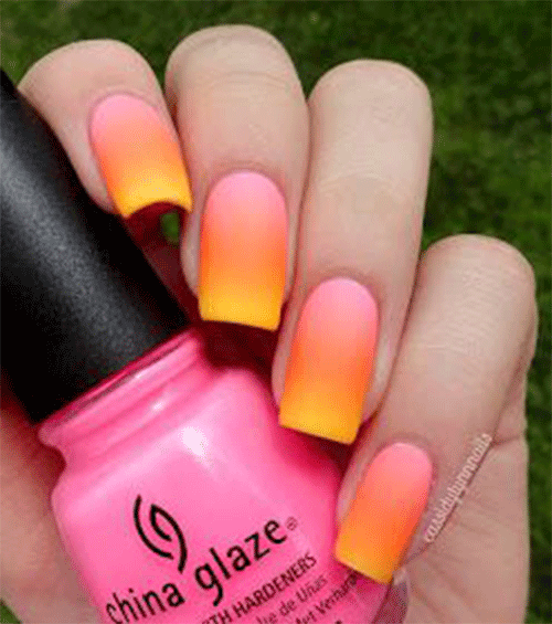 Neon-Summer-Nails-2022-Easy-And-Fun-Ways-To-Twist-Your-Summer-Manicure-6