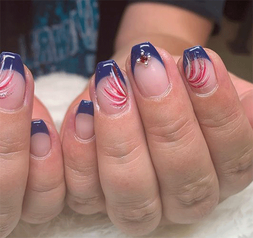 4th-Of-July-French-Tip-Nail-Art-Ideas-For-2022-15