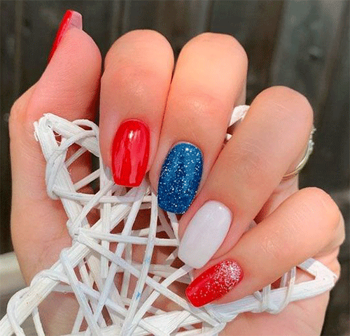 Quick-And-Simple-Nail-Art-You-Can-Do-This-4th-Of-July-8