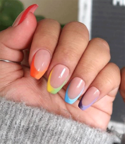 The-12-Best-Rainbow-French-Tip-Nail-Art-Ideas-2