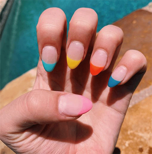 The-12-Best-Rainbow-French-Tip-Nail-Art-Ideas-3