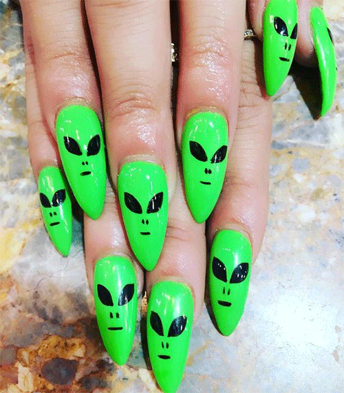 15 Spooky Nail Art Designs For Halloween-6