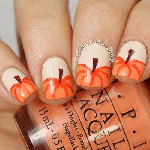 Top-15-Amazing-Halloween-Pumpkin-Nail-Art-Ideas-10