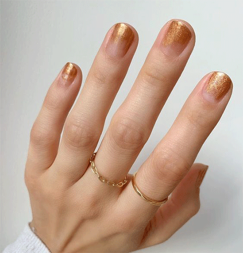 Change-Your-Nails-With-An-Autumn-Ombre-9