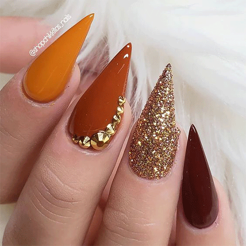 12-Cute-Thanksgiving-Acrylic-Nail-Art-Designs-To-Try-Now-12
