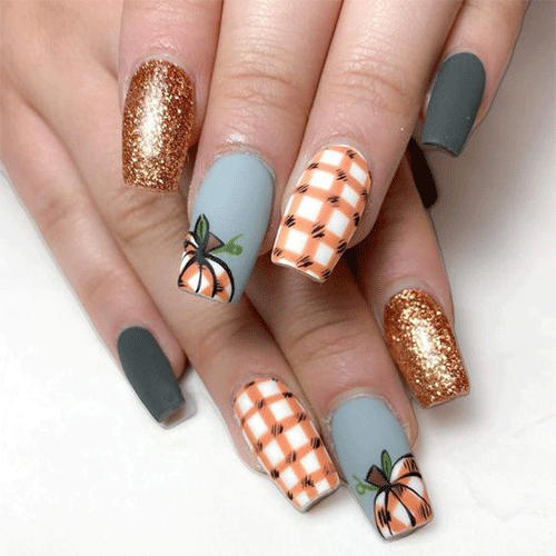 12-Cute-Thanksgiving-Acrylic-Nail-Art-Designs-To-Try-Now-2