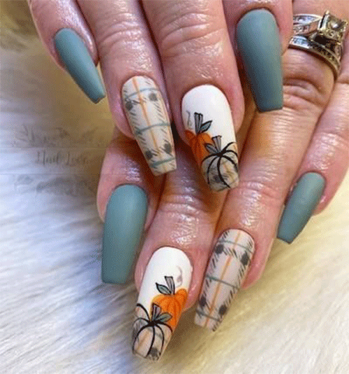 12-Cute-Thanksgiving-Acrylic-Nail-Art-Designs-To-Try-Now-9