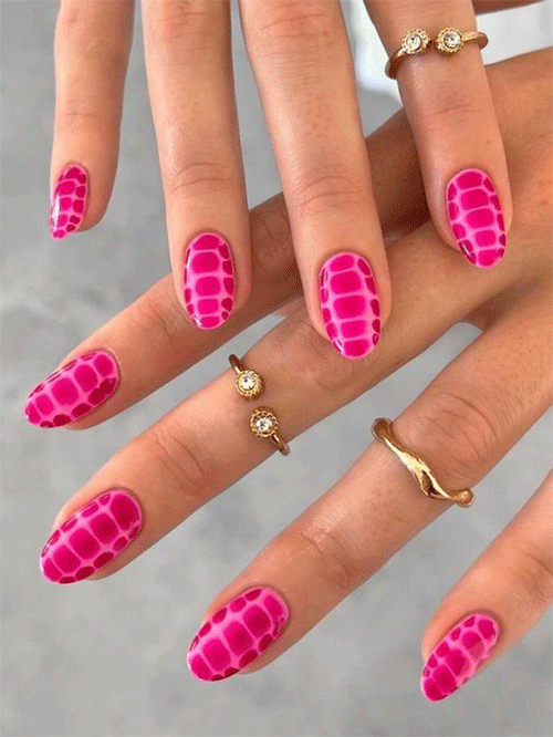 Amazing-Hot-Pink-Nail-Art-Ideas-That-Will-Make-You-Look-Fabulous-11