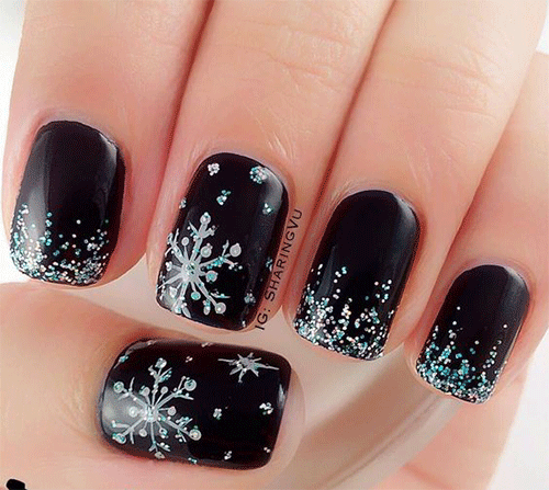 Unique-Snowflake-Nail-Art-Designs-For-The-Winter-Season-10