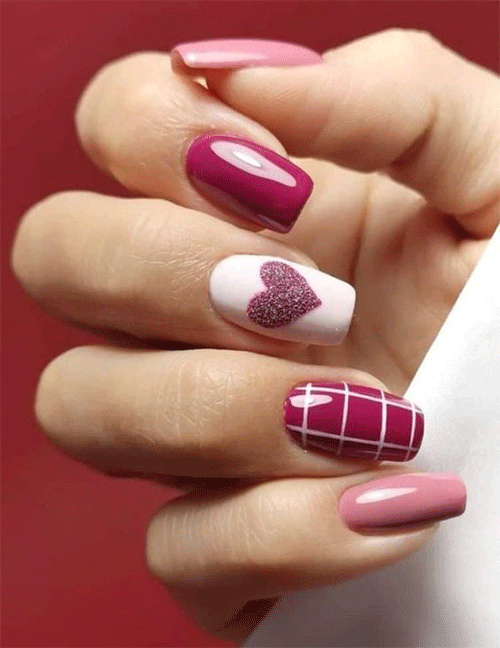 Cute-Valentine's-Day-Nail-Art-Designs-That-Are-So-On-Trend-13