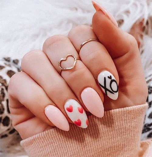 Valentine's-Day-Acrylic-Nail-Art-Ideas-That-You-re-Going-To-Absolutely-Love-4