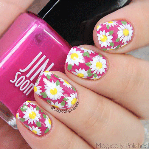 How-To-Create-A-Stunning-Daisy-Nail-Art-Look-For-Spring-2023-11