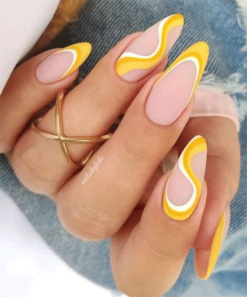Swirls-Nail-Art-Designs-That-Look-So-Effortlessly-Awesome-11