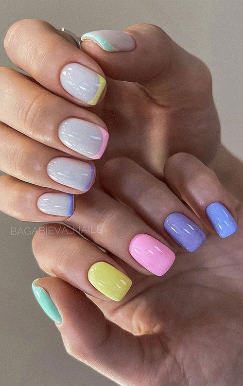 The-Top-Mismatched-Nail-Art-Designs-To-Try-In-2023-6