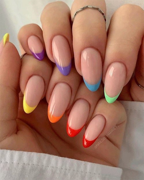 Fun-Easy-Summer-Nail-Designs-To-Try-In-2023-9