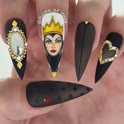 Horror-Movie-Nails-For-Halloween-2023-Spook-tacular-Nails-5