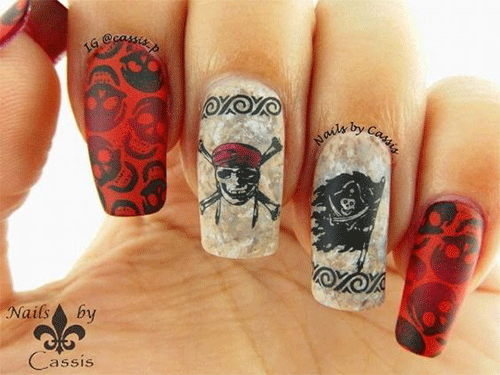 Horror-Movie-Nails-For-Halloween-2023-Spook-tacular-Nails-9