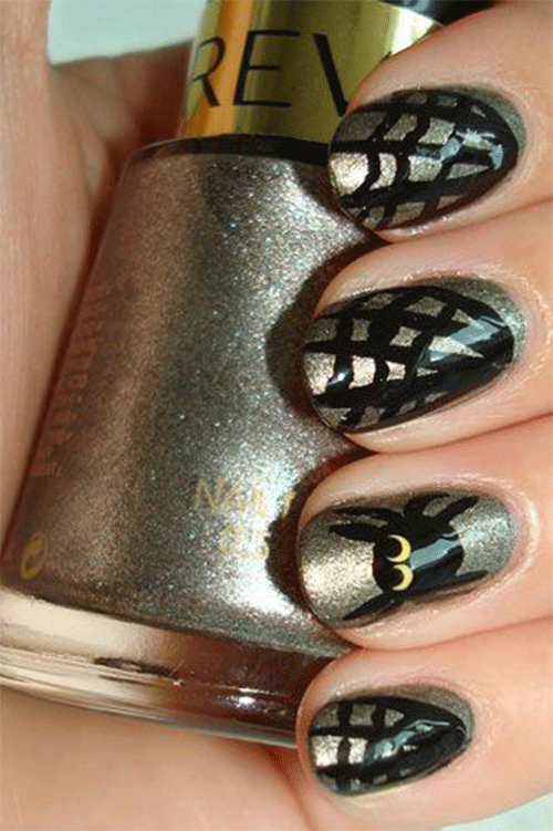Spooky-Spider-Web-Nails-For-Halloween-2023-6